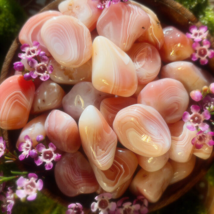 Tumbled Apricot Agate