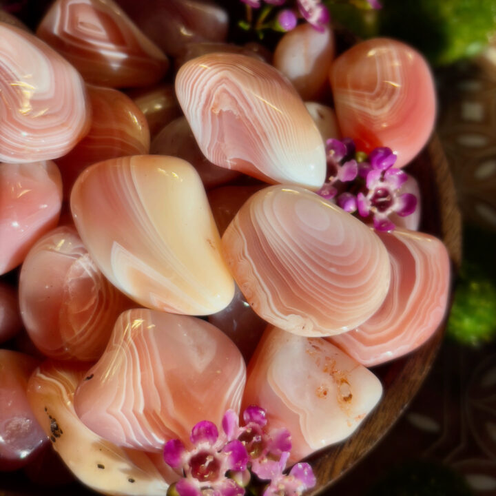 Tumbled Apricot Agate