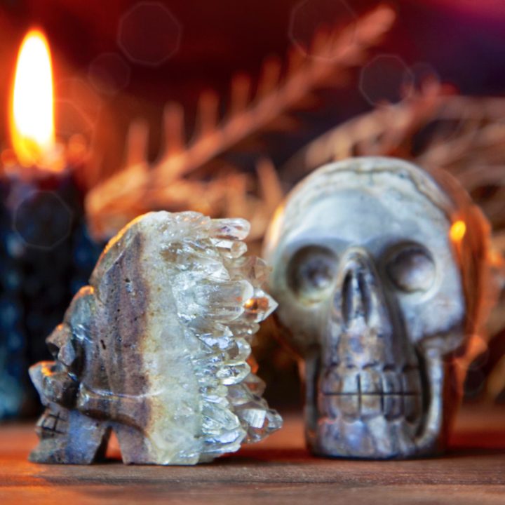 Crystal_cluster_skulls_DD_4of4_8_27