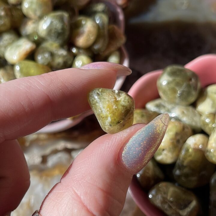 Tumbled Green Garnet