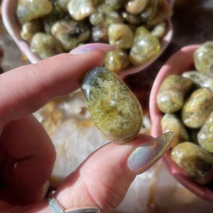 Tumbled Green Garnet