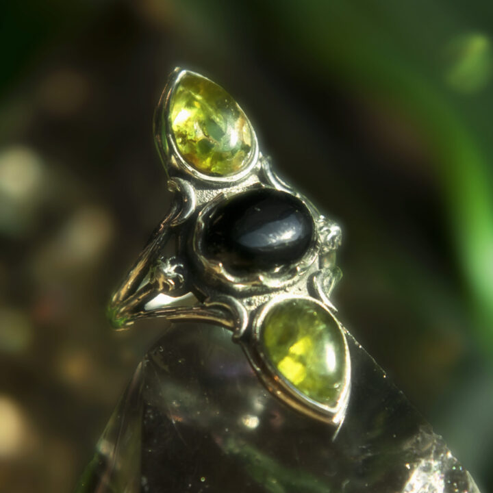 Black Spinel and Peridot Vajra Ring