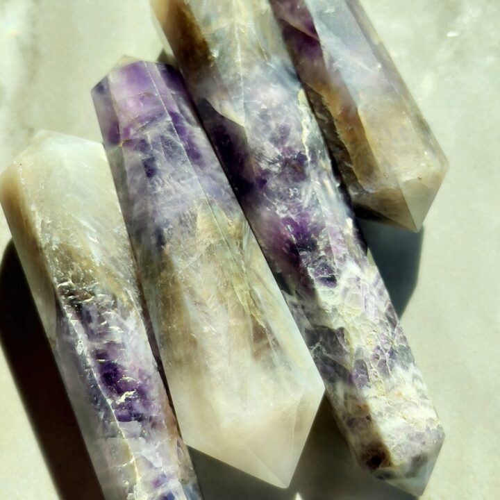 Divine Protection Dream Amethyst Vogel