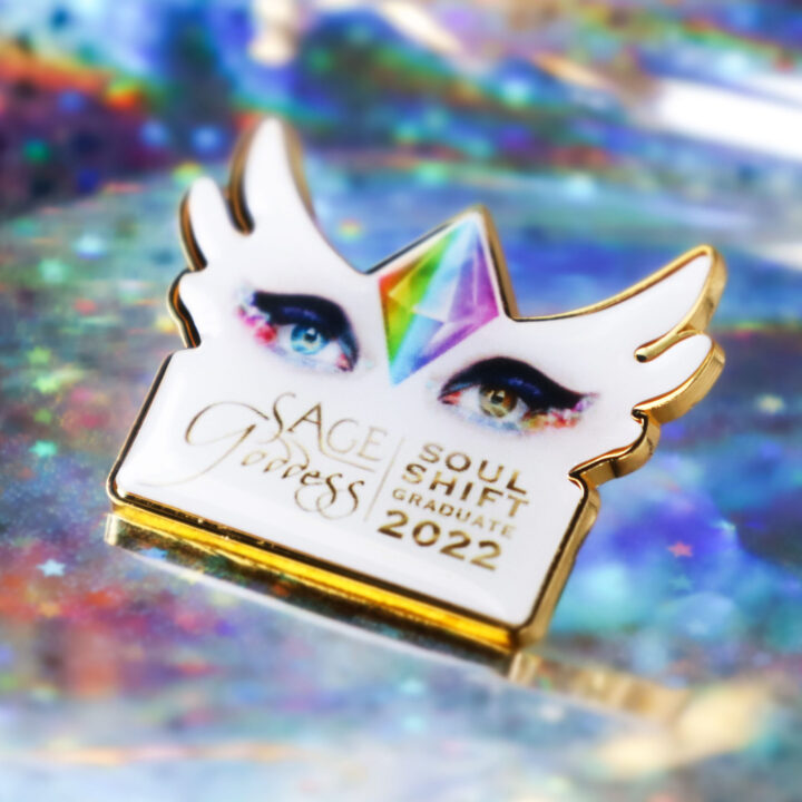 2022 Graduation Pin