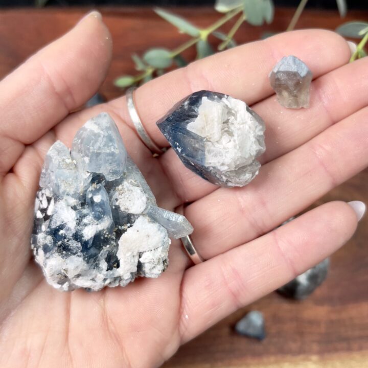 Natural Indicolite in Quartz