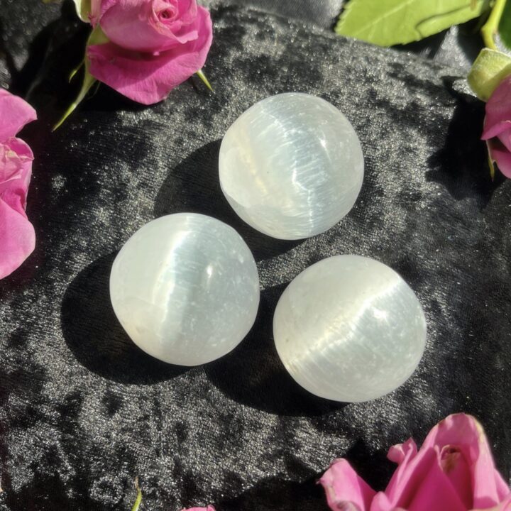 Mini Selenite White Light Sphere