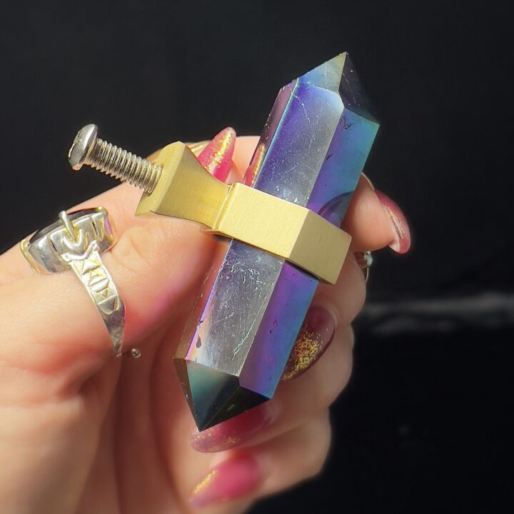 Titanium Aura Quartz Drawer Pull