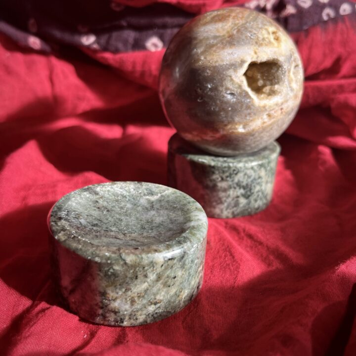 Diopside and Quartz Sphere Stand