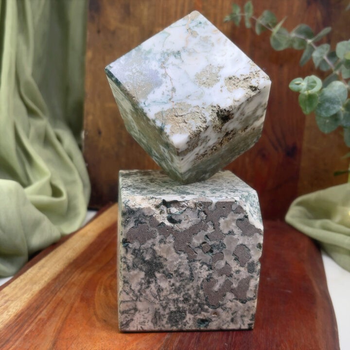 Tree Agate Grounding Cube