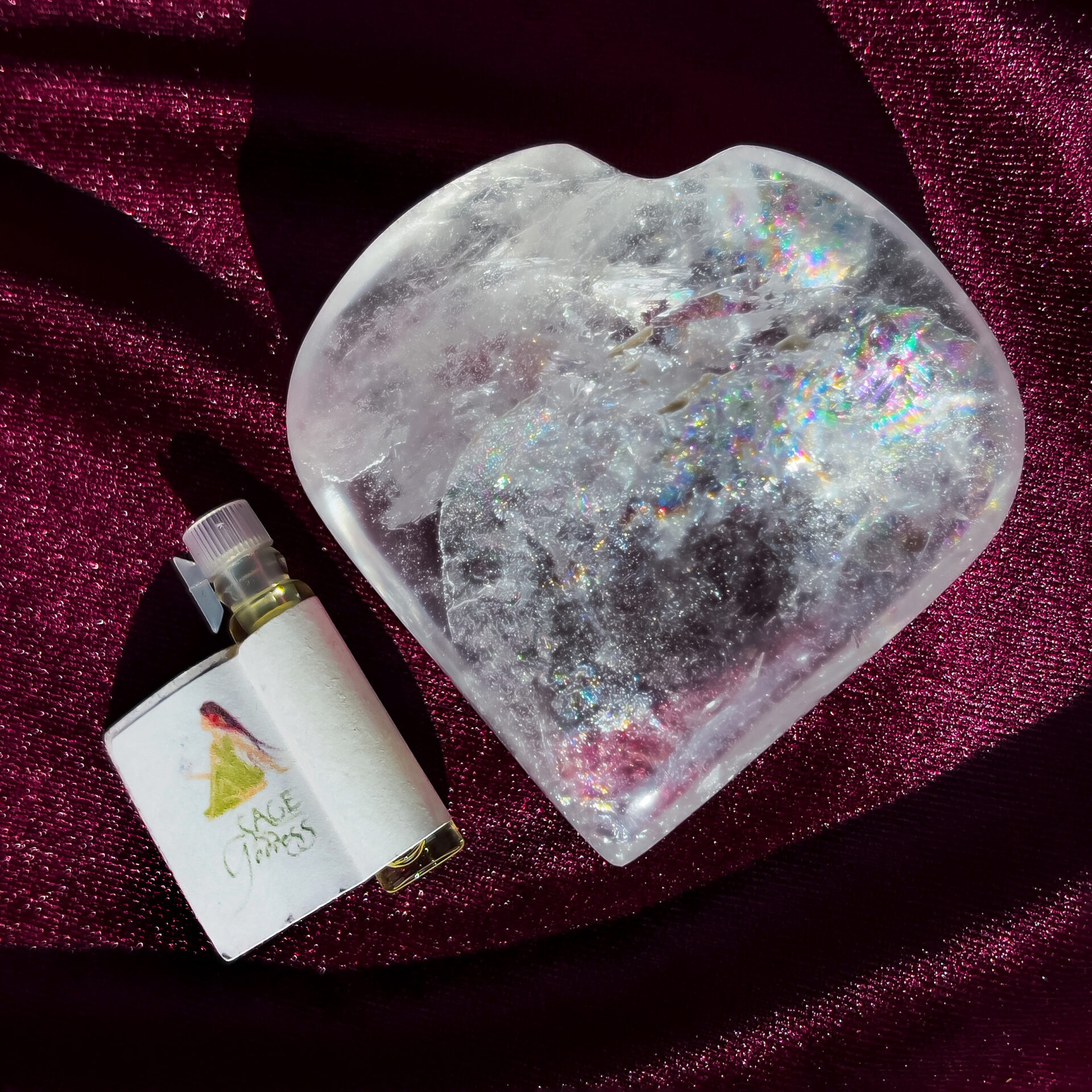 Clear Crystal Heart Shaped Healing Gemstone to Amplify Your Energy