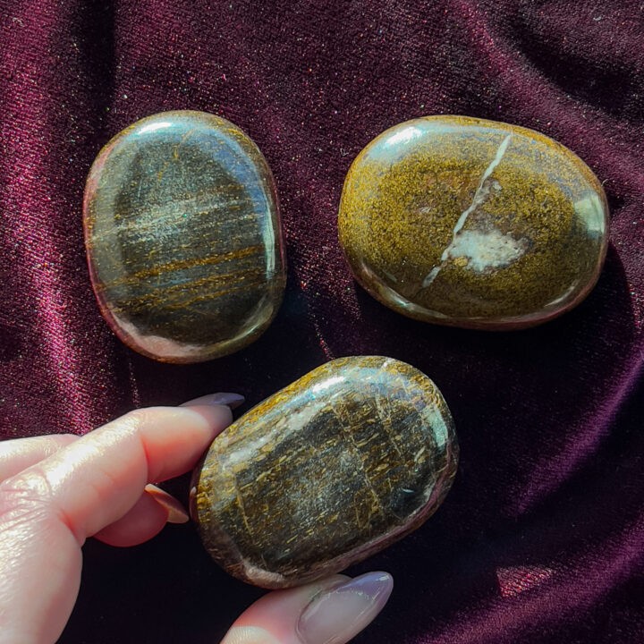 Misfit Minerals: Bronzite Palm Stone