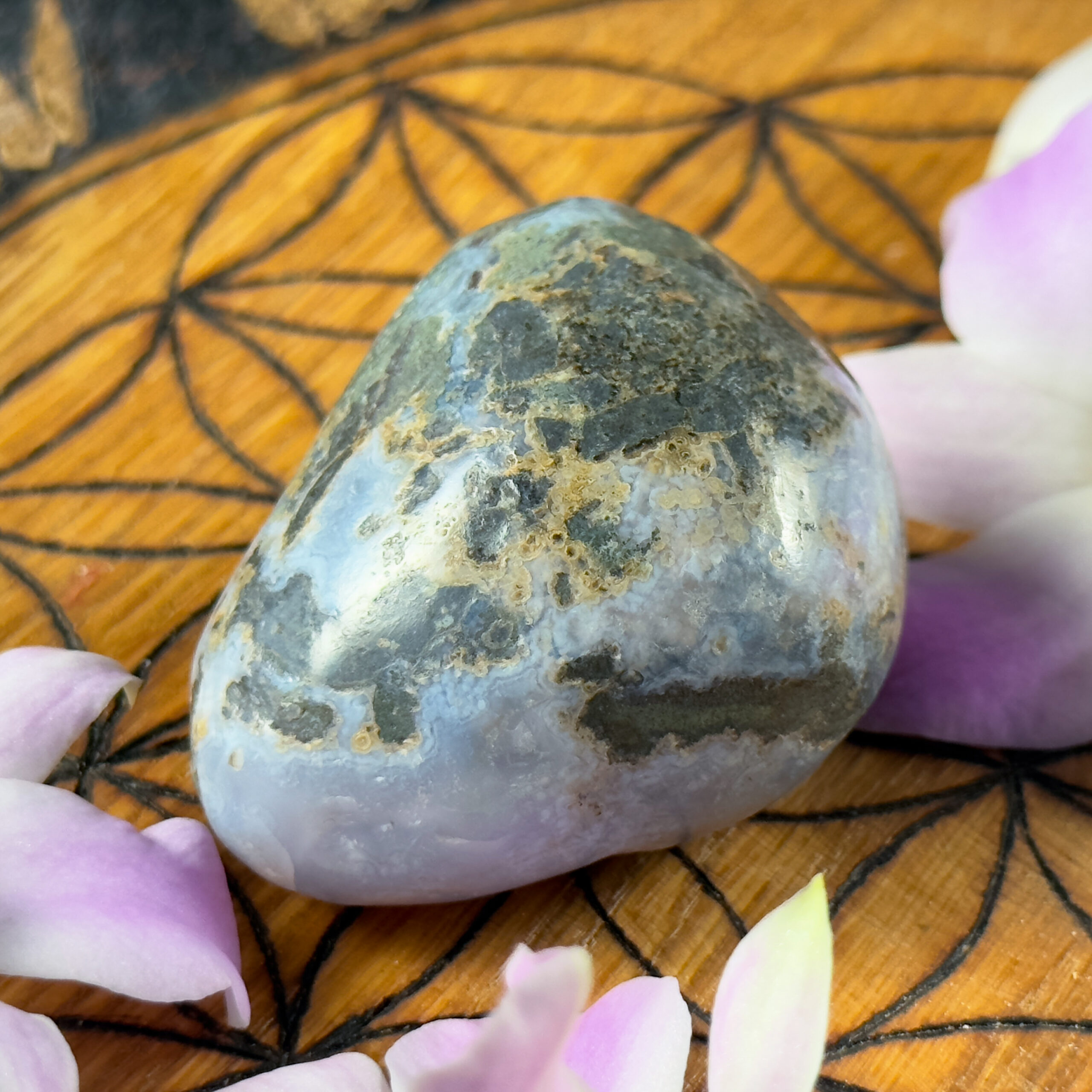 Image of Purple Chalcedony in Moss Agate Power Stone