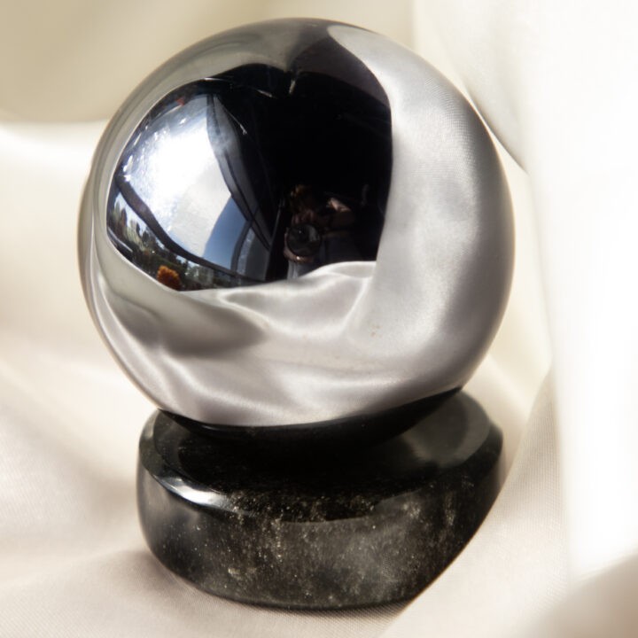 Terahertz Sphere & Silver Sheen Obsidian Stand Duo