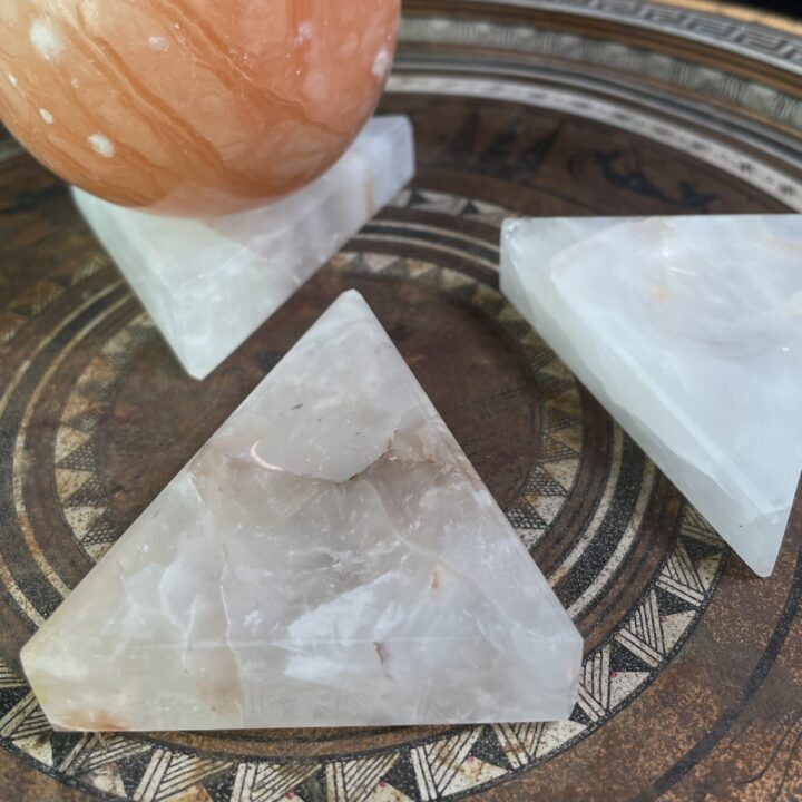 Hematoid Quartz Triangle Sphere Stand